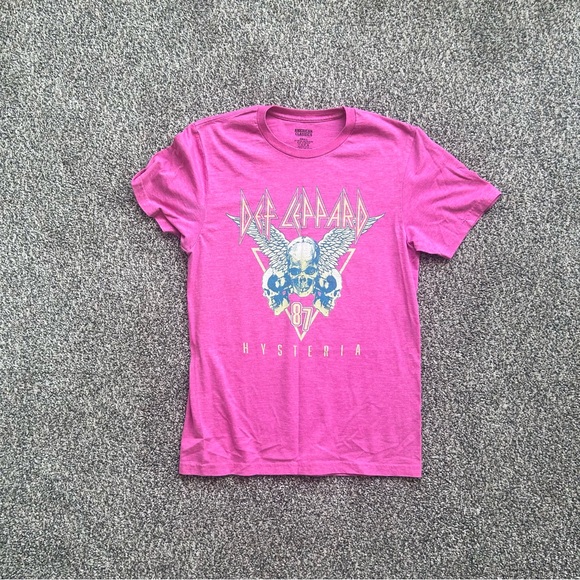 Tops - Def Leppard Hysteria 87 Pink Graphic Band Tee Small Unisex